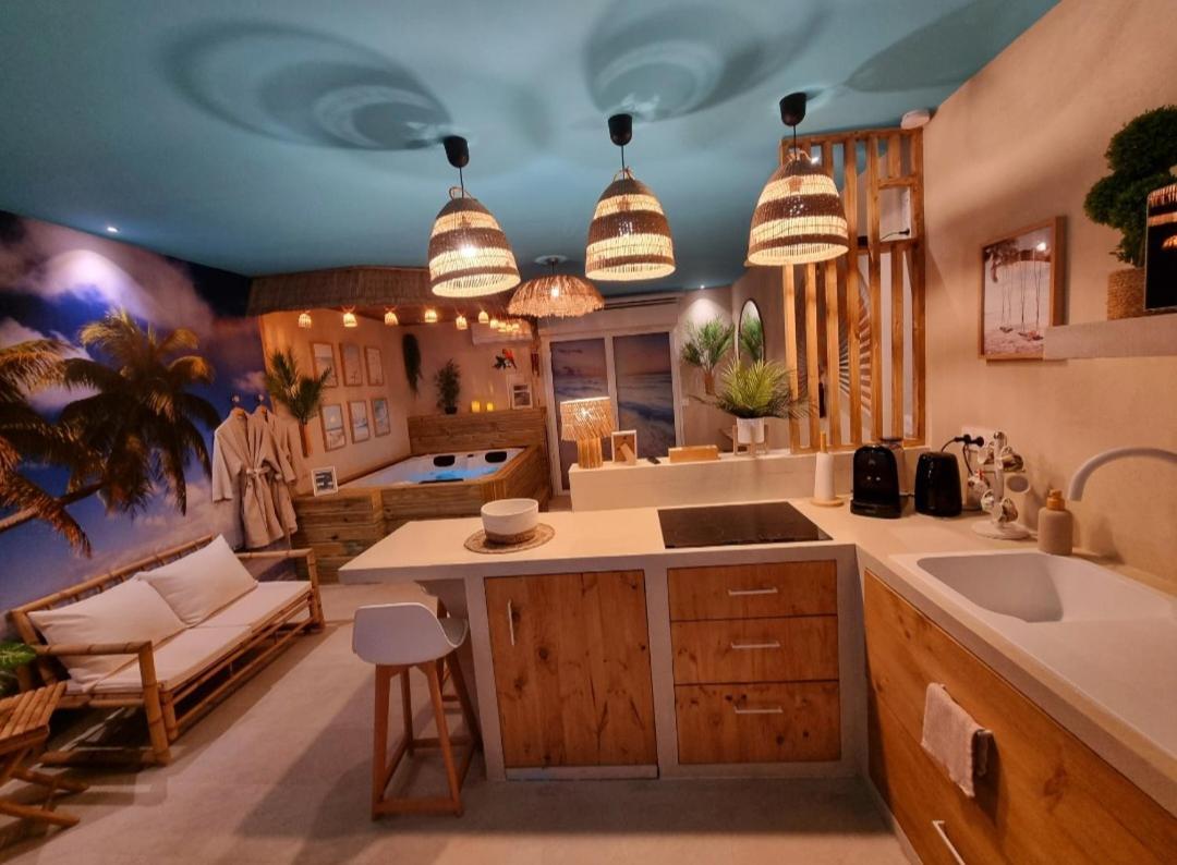 Les Spas De La Mer, Appart&Spa Aloha, 100M De La Plage, Plein Coeur Du Grau Le Grau-du-Roi Kültér fotó