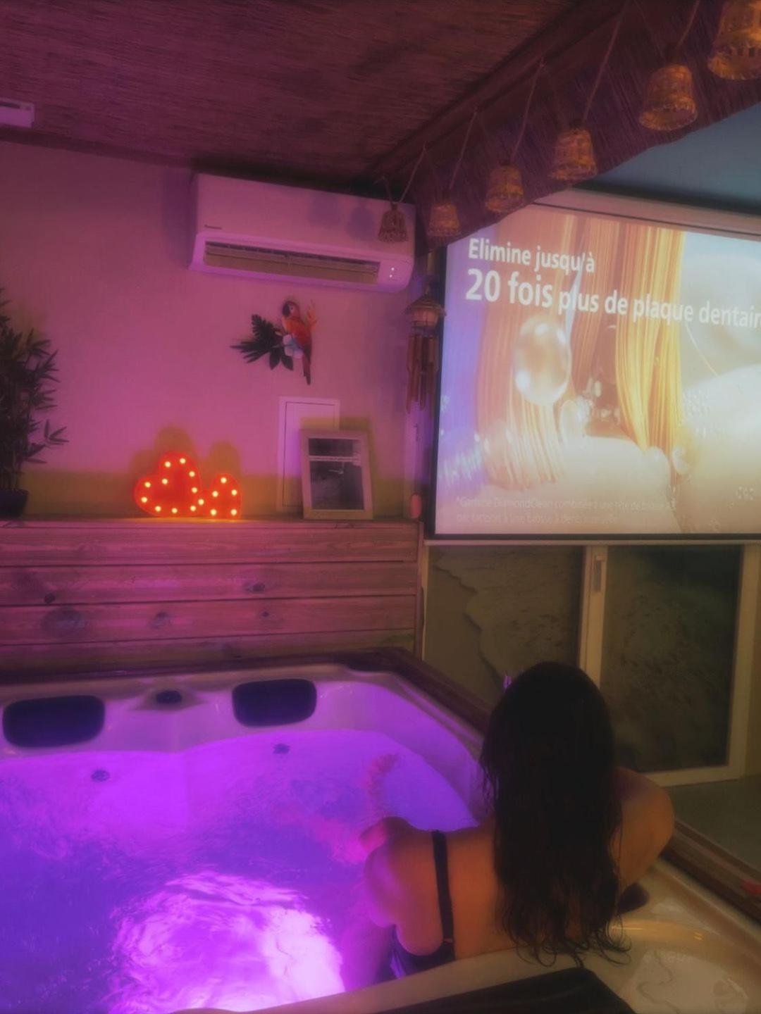 Les Spas De La Mer, Appart&Spa Aloha, 100M De La Plage, Plein Coeur Du Grau Le Grau-du-Roi Kültér fotó