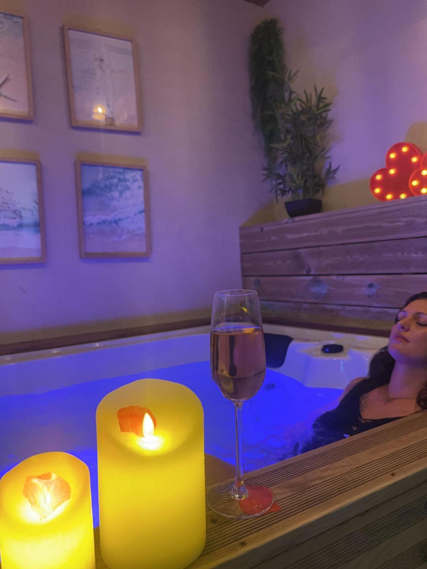 Les Spas De La Mer, Appart&Spa Aloha, 100M De La Plage, Plein Coeur Du Grau Le Grau-du-Roi Kültér fotó