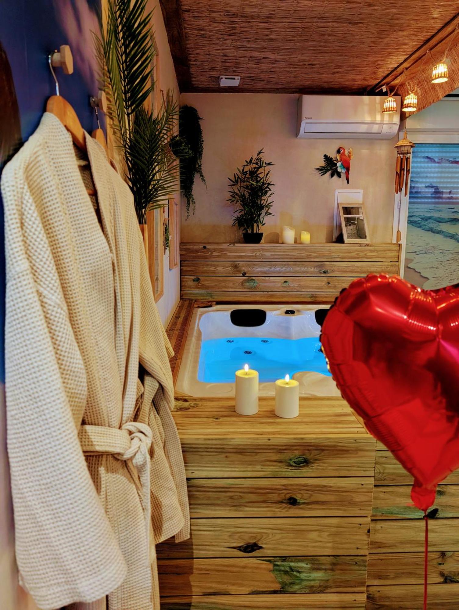 Les Spas De La Mer, Appart&Spa Aloha, 100M De La Plage, Plein Coeur Du Grau Le Grau-du-Roi Kültér fotó